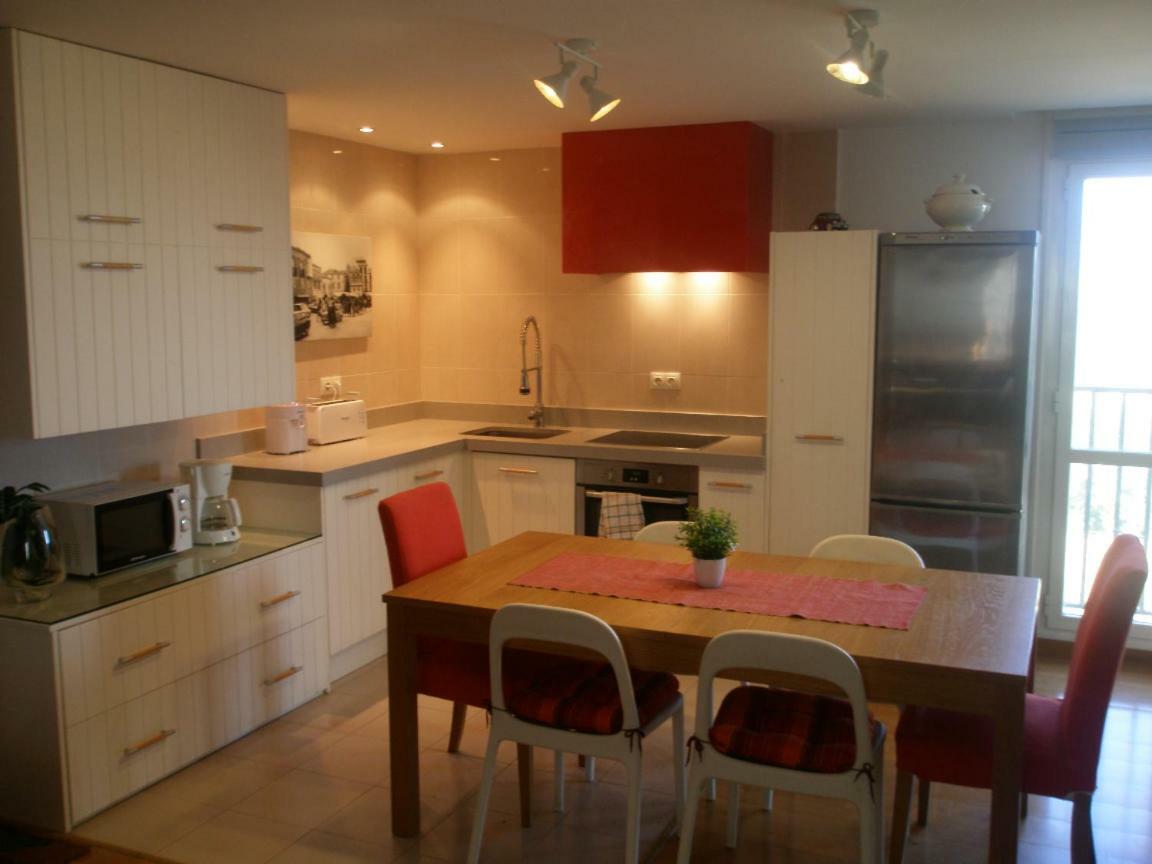 Bienvenidos A Vuestra Casa! Lägenhet Sansoáin Exteriör bild