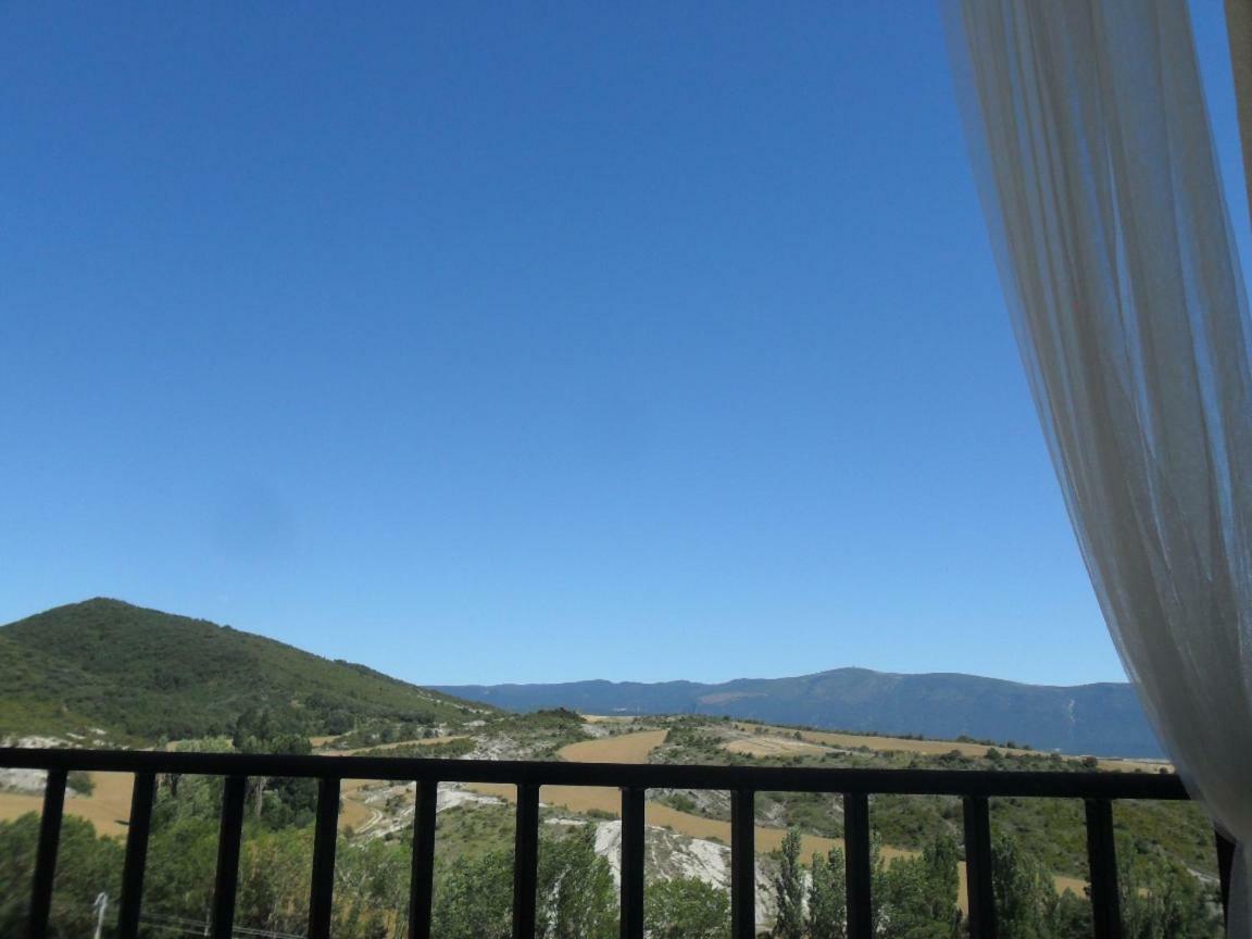 Bienvenidos A Vuestra Casa! Lägenhet Sansoáin Exteriör bild